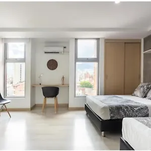 Beautiful & Comfortable In Laureles Apartment Medellin